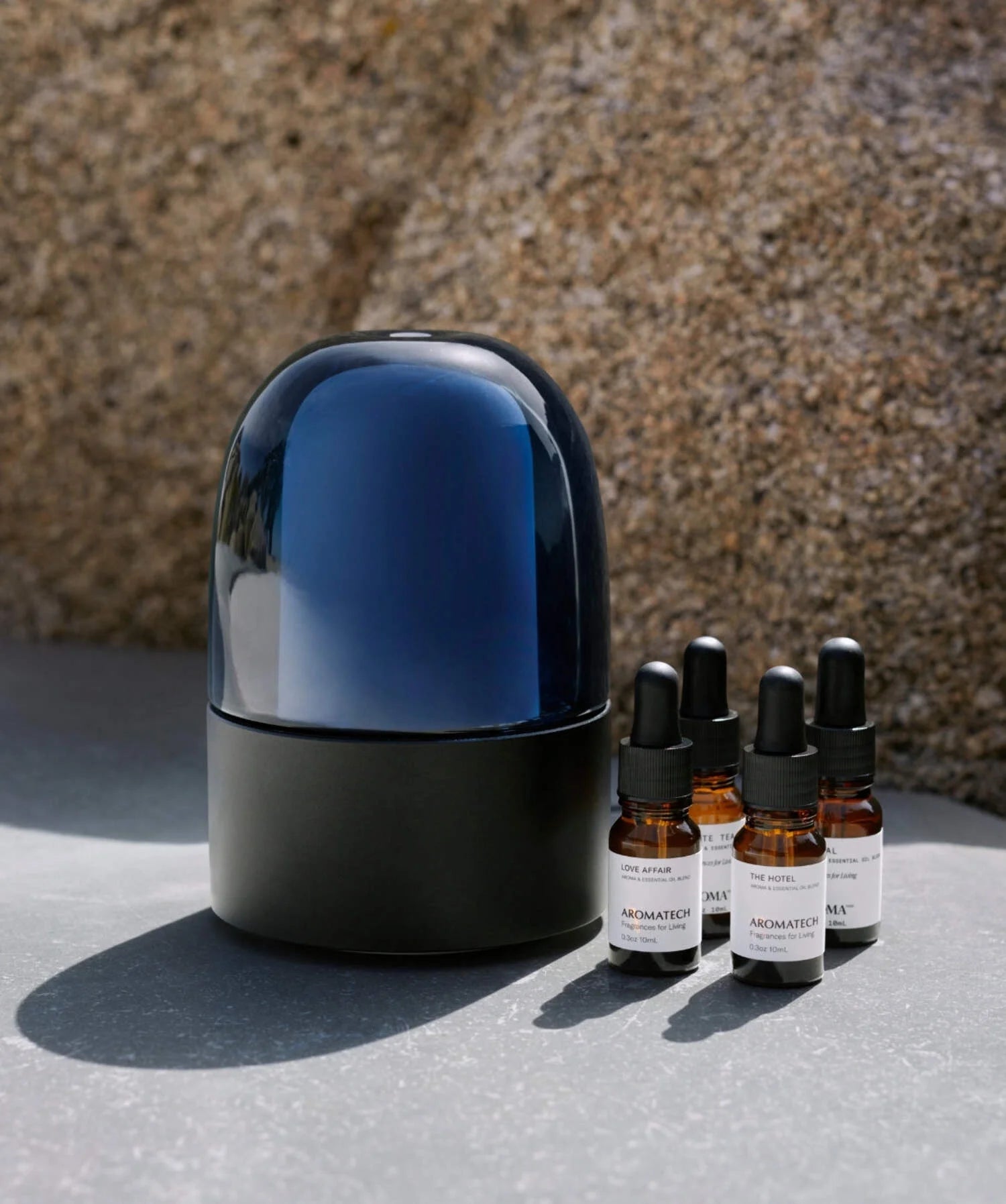 AromaTech AromaDream Scent Diffuser for Essential Oil Blends & Fragrances a?? Cold-Air Diffusion Scent Machine w/Bluetooth for Home, Bathroom, Bedroom, Boutiques, Spa a?? Nebulizing Diffusion System
