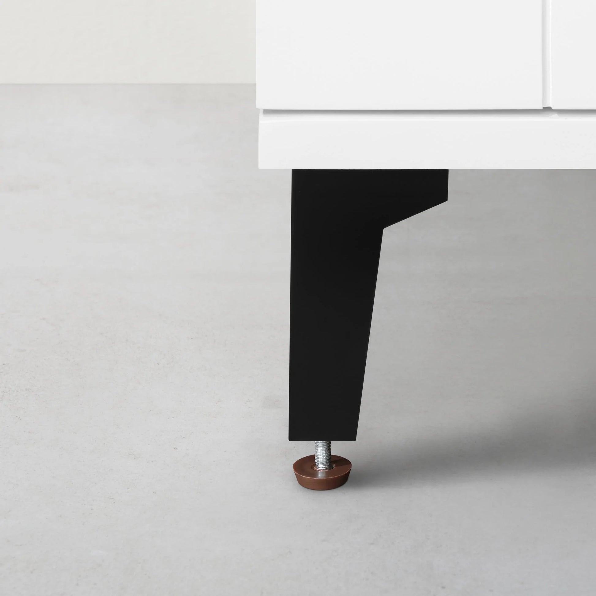 Ove Decors Zenia 36 in W x 22 in D Freestanding Bathroom Vanity with Sink, Matte White