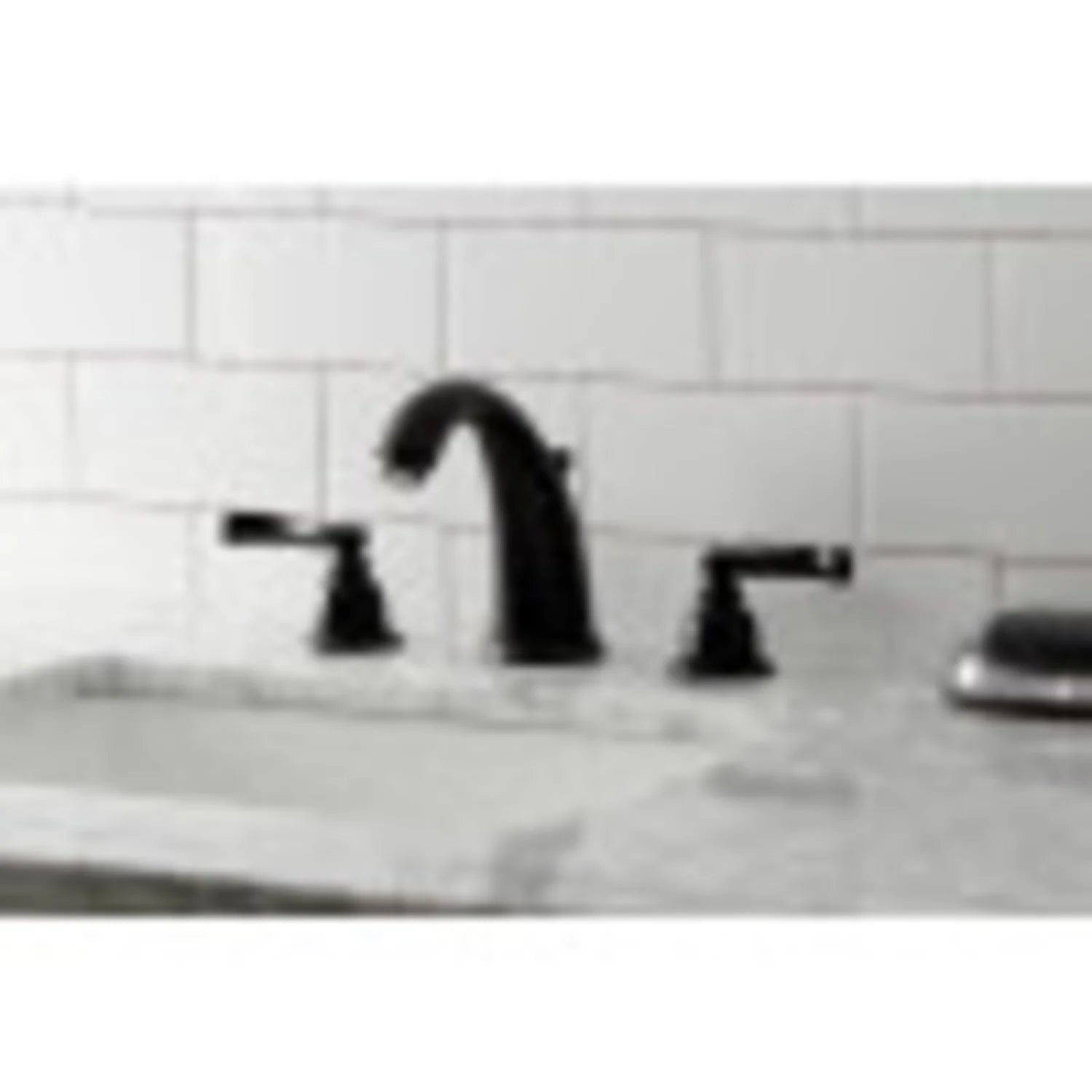 Kingston Brass KB982FL Widespread Bathroom Faucet, Polished Brass