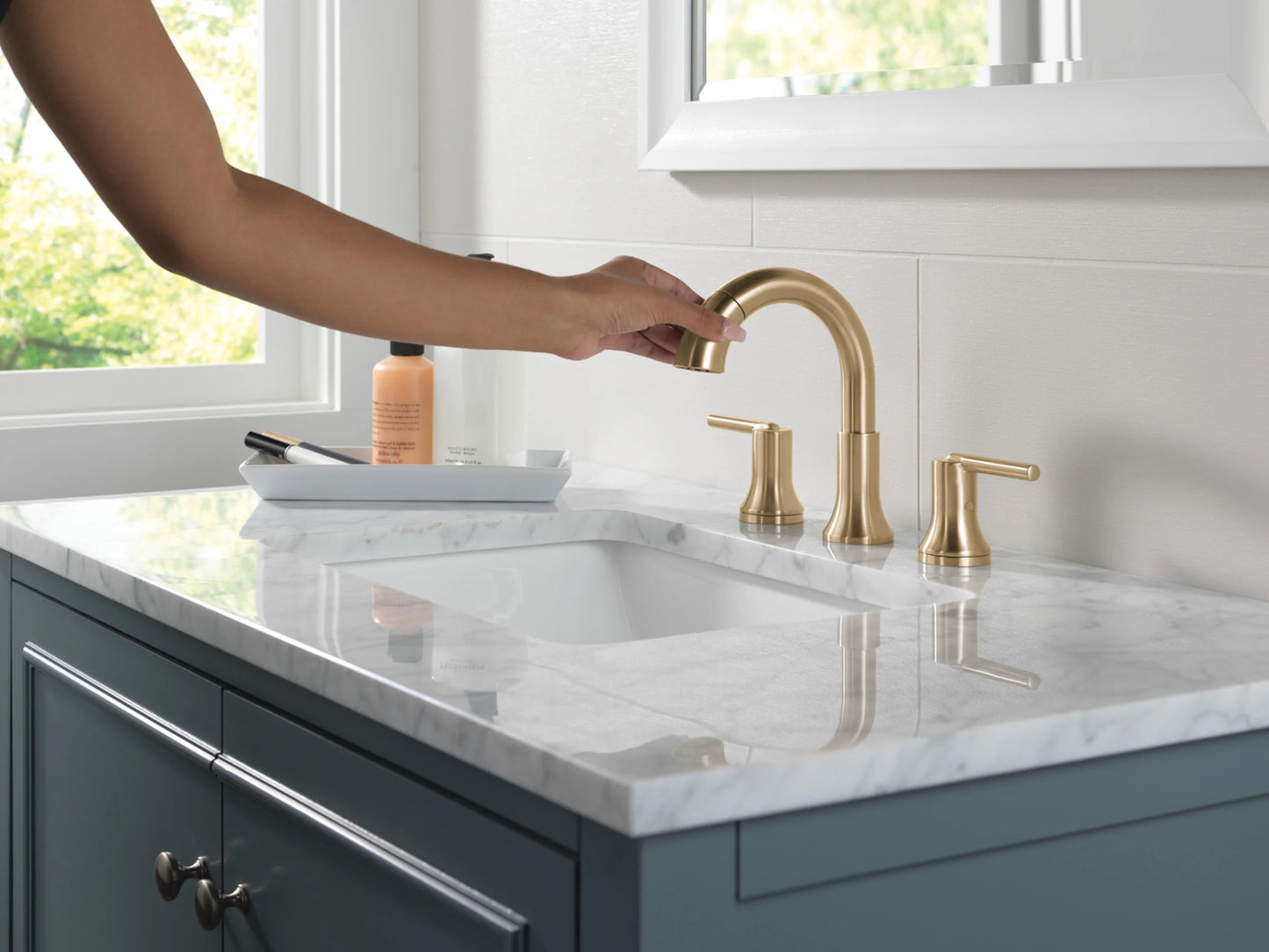 Delta 3559-Pd-Dst Trinsic 1.2 GPM Widespread Bathroom Faucet - Chrome