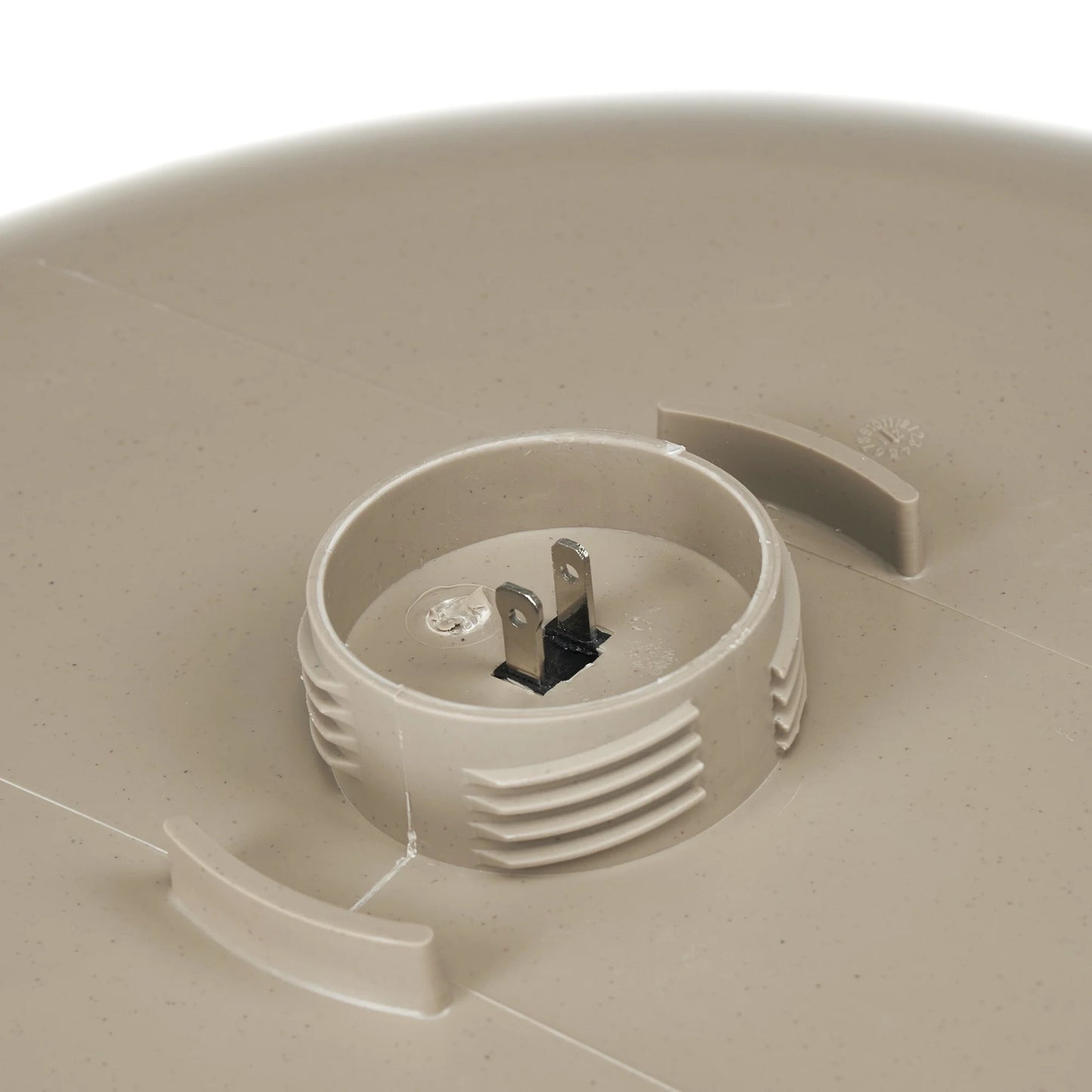 Farm Innovators 150 Watt Plastic Heated Birdbath w/ Deck Mount, Tan