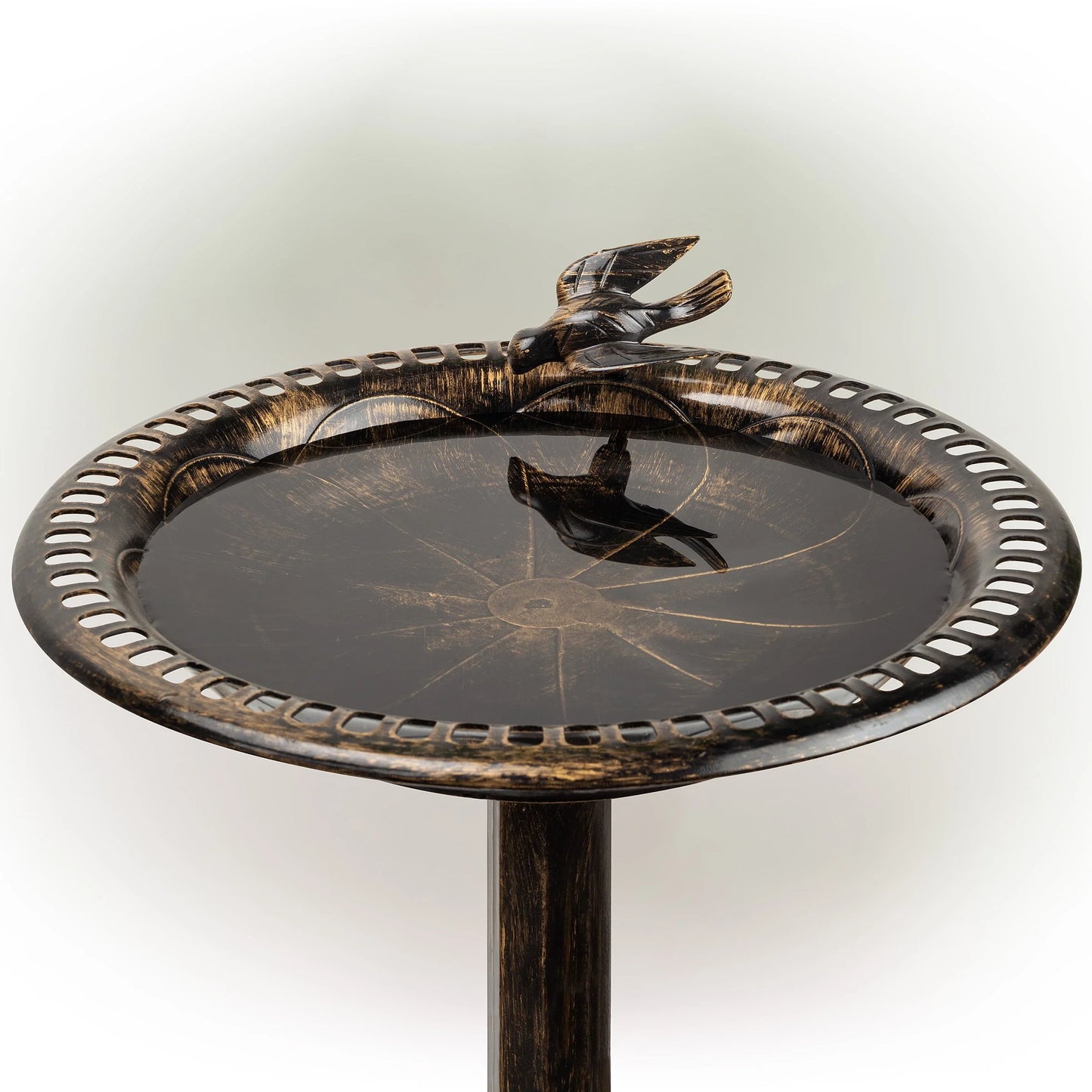 Alpine Corporation 26-inch Bronze Polyresin Bird Bath with Bird Figurine