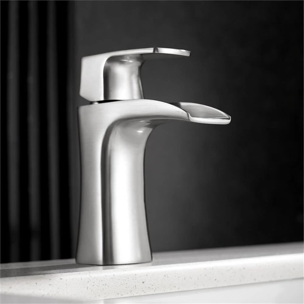 Vinnova Alessandra Single Lever Vessel Bathroom Faucet in Polished Chrome