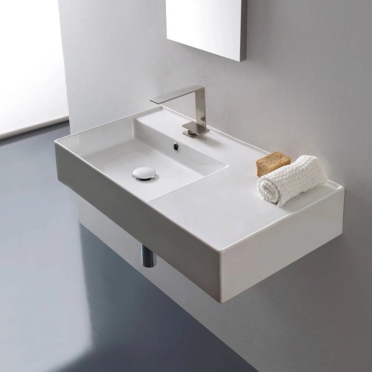 Nameeks Scarabeo 5115-One Hole Scarabeo 32" Ceramic Wall Mounted Bathroom Sink - White