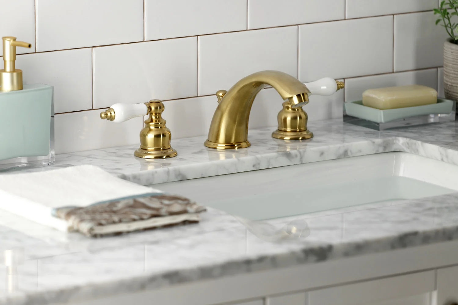 Kingston Brass KB978B Widespread Bathroom Faucet, Brushed Nickel
